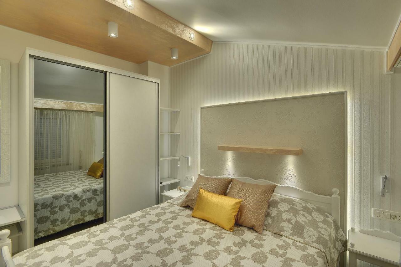 Apartments Zanetti 2 พูลา ภายนอก รูปภาพ