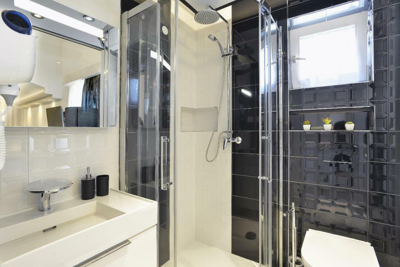 Apartments Zanetti 2 พูลา ภายนอก รูปภาพ