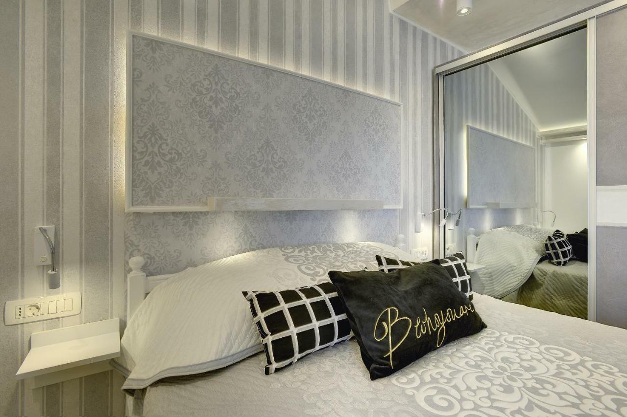 Apartments Zanetti 2 พูลา ภายนอก รูปภาพ